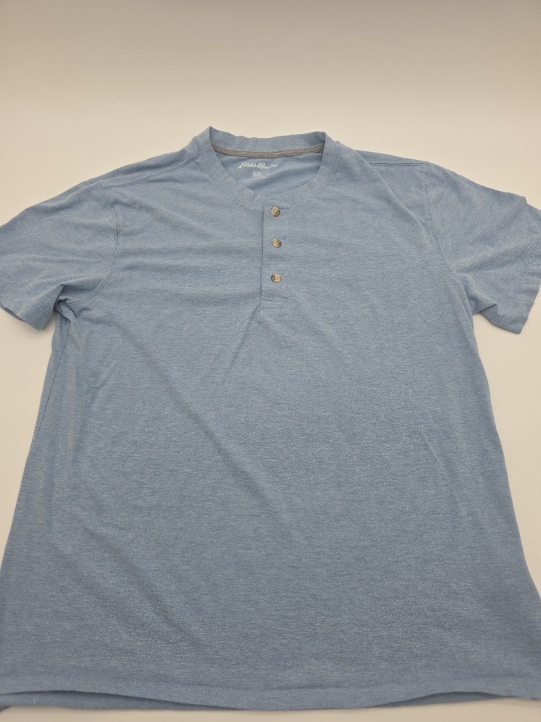 Eddie Bauer Henley Men Large Graphic Print Logo Blue.#44264