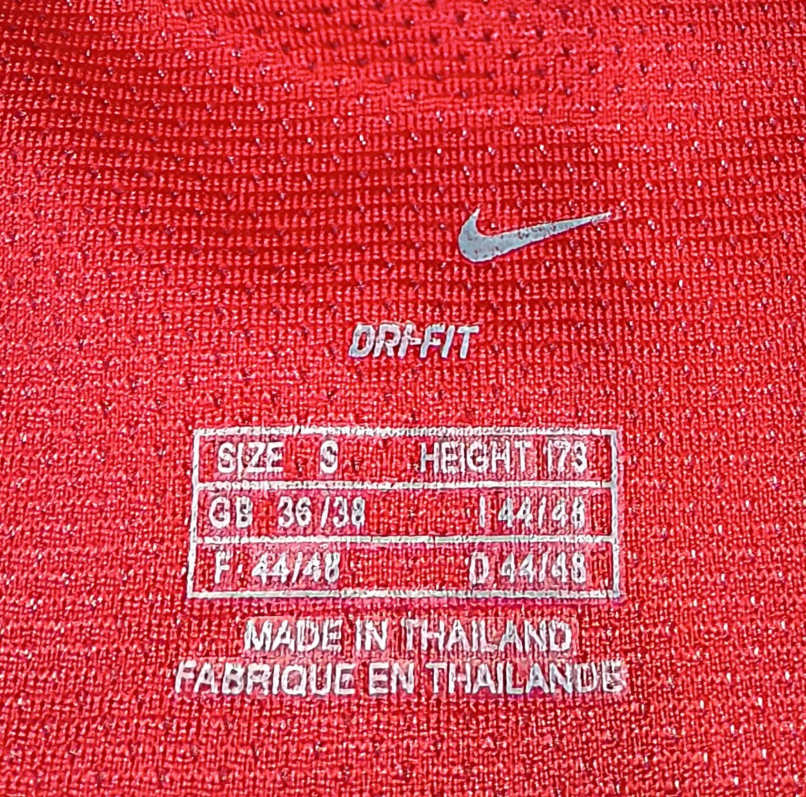 Nike Dri-FIT T-Shirt S Red Black Embroidered Logo Running Training Gym Top VGC