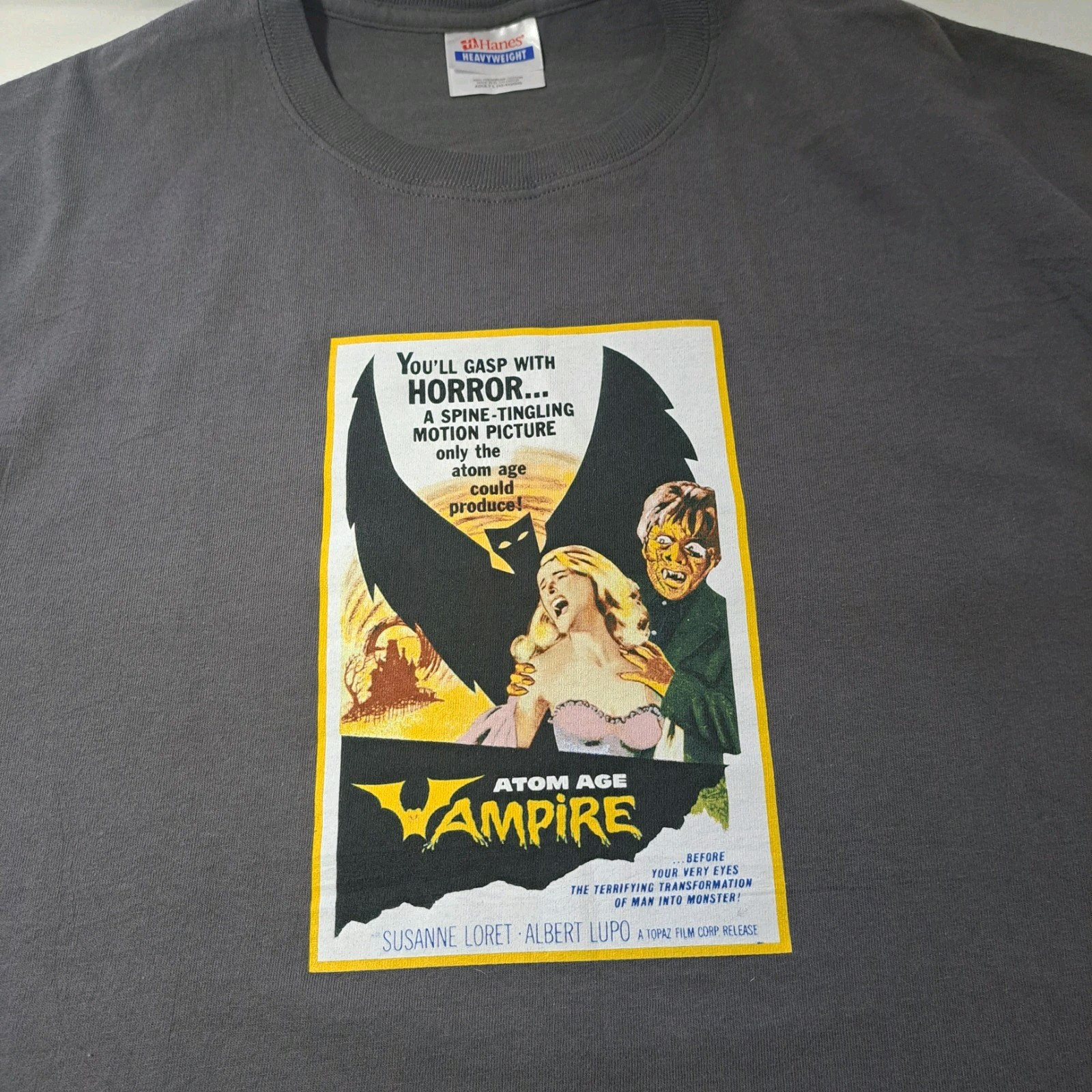 Atom Age Vampire Tshirt Size Large Gray Classic Horror Movie Monster Dracula