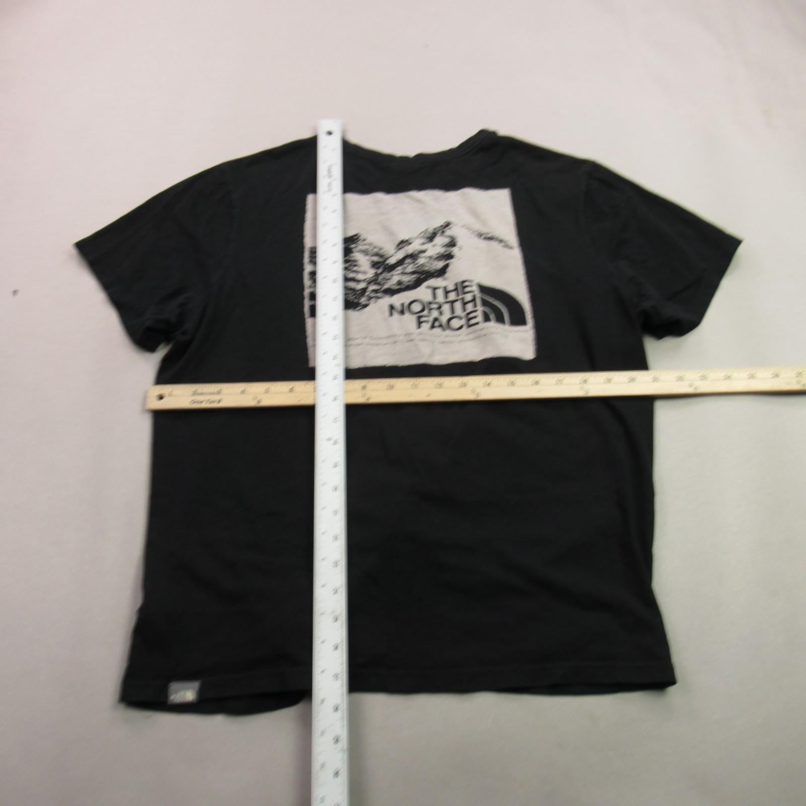 North Face Shirt Mens Large Black Short Sleeve Crew Neck Lightweight Casual