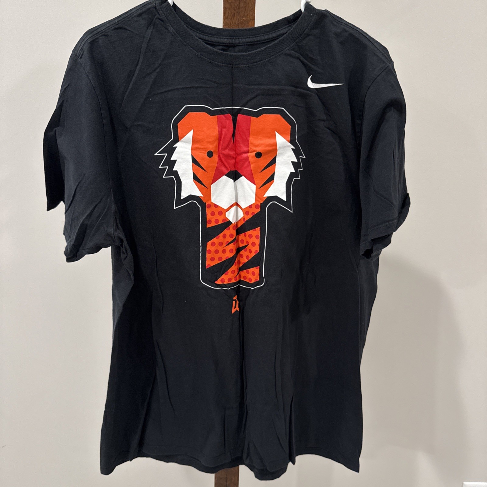 Nike Tiger Woods Golf The Nike Tee Frank Club Head Cover T-Shirt Men’s XL
