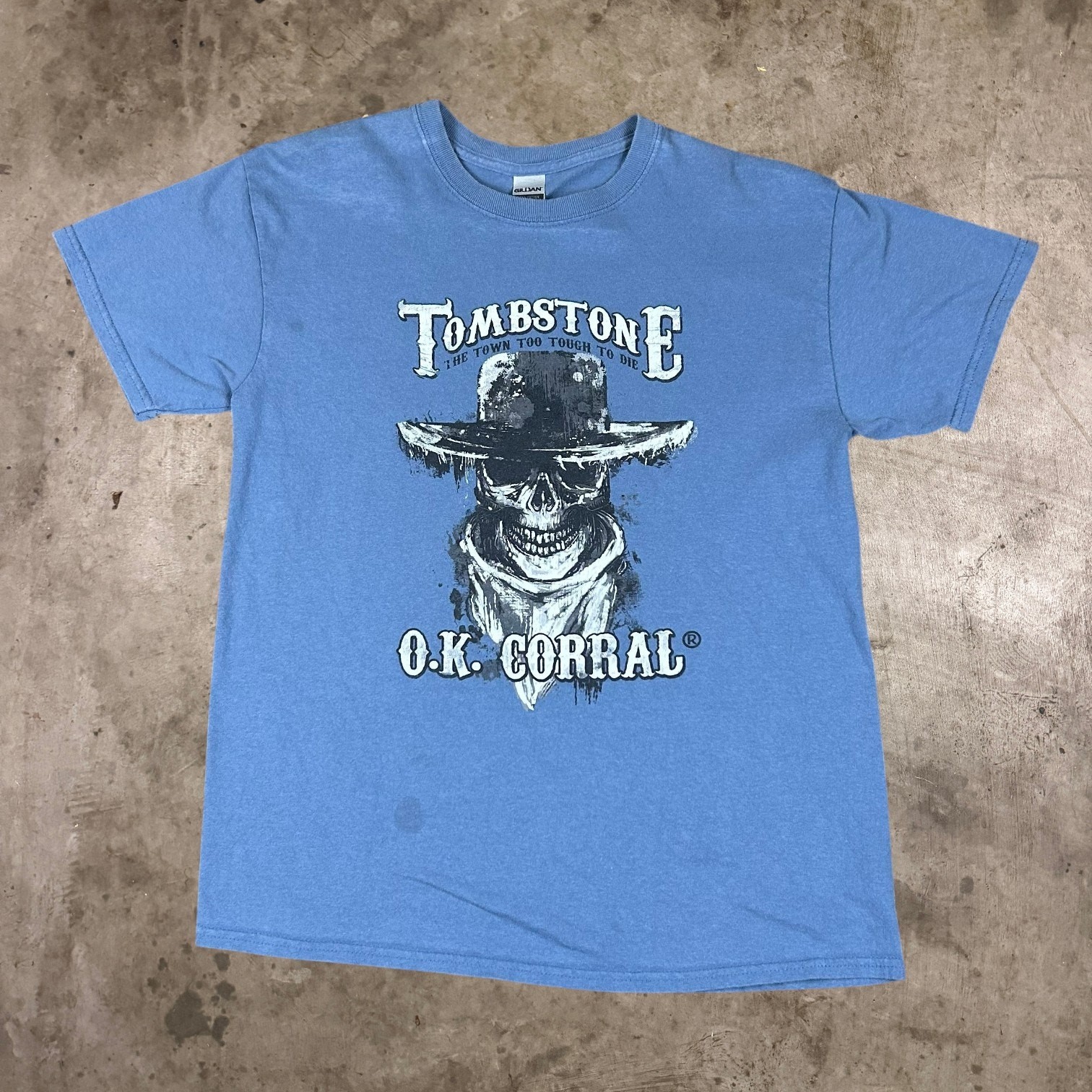 Gildan Tombstone OK Corral Skull Graphic T-Shirt Western Cowboy Tee Blue Mens M