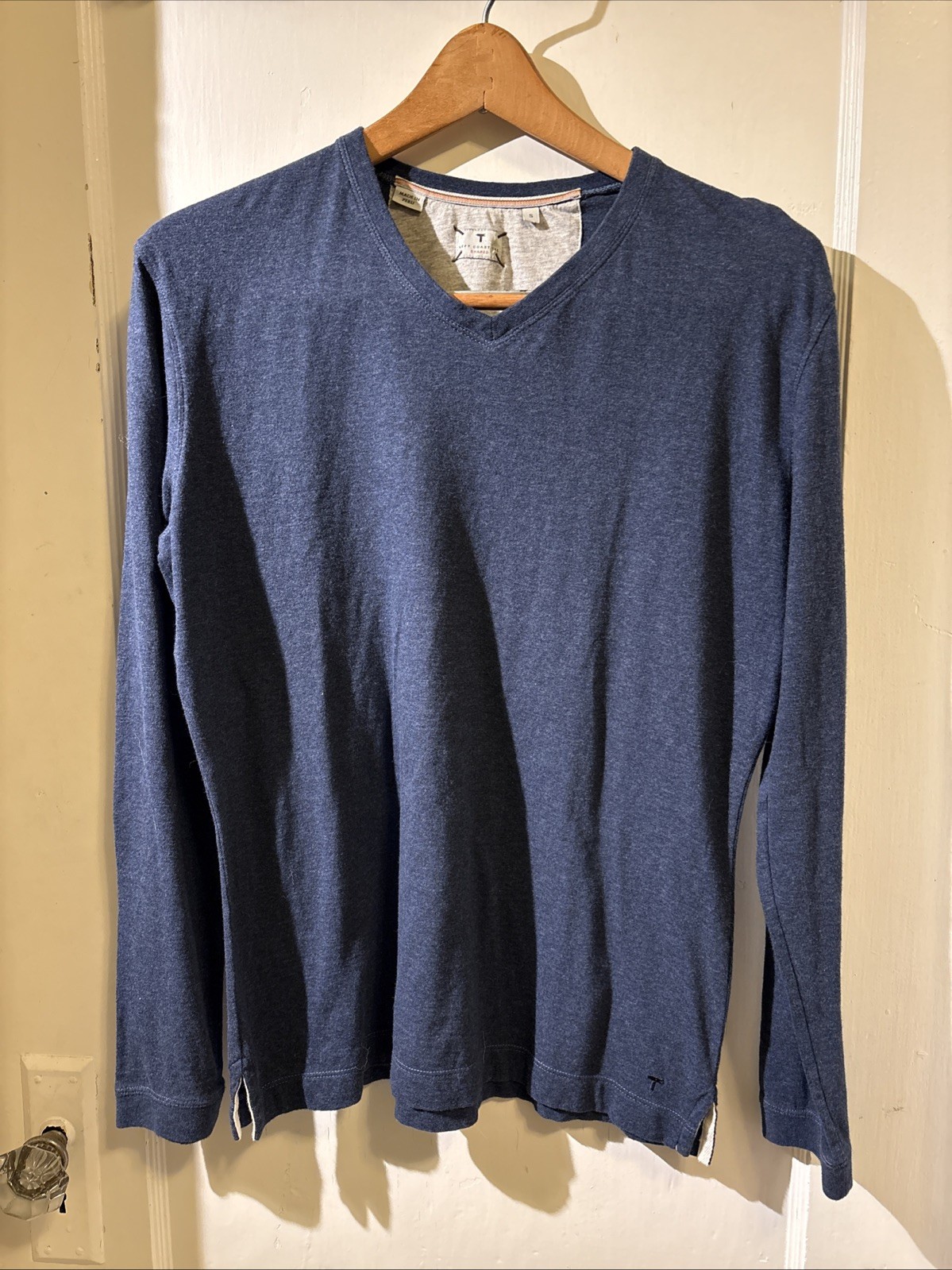 Left Coast Tee Shaped Blue Long Sleeve V Neck Shirt Size S