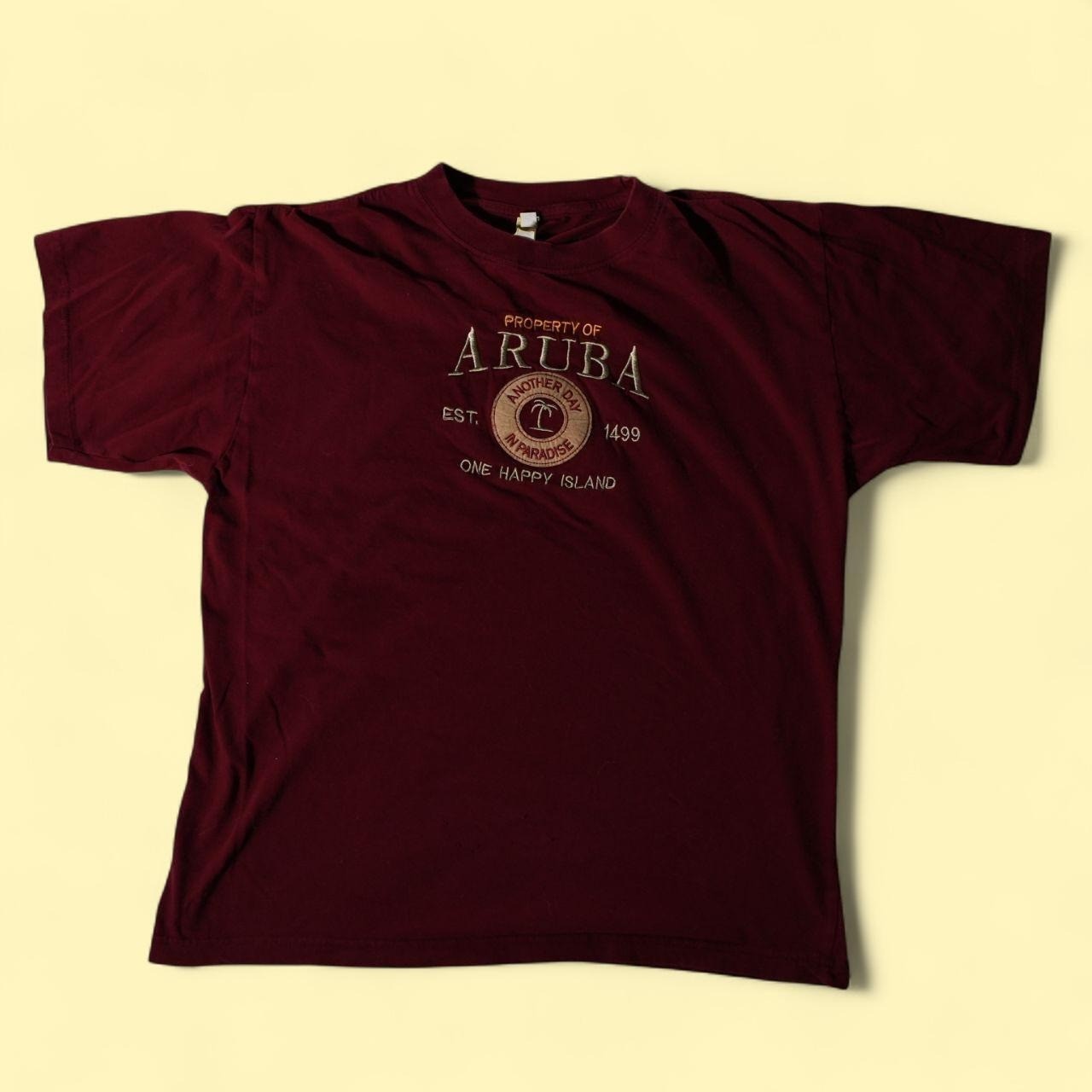 Vintage Tropical World Aruba T Shirt Mens Small Burgundy Excellent Embroidered