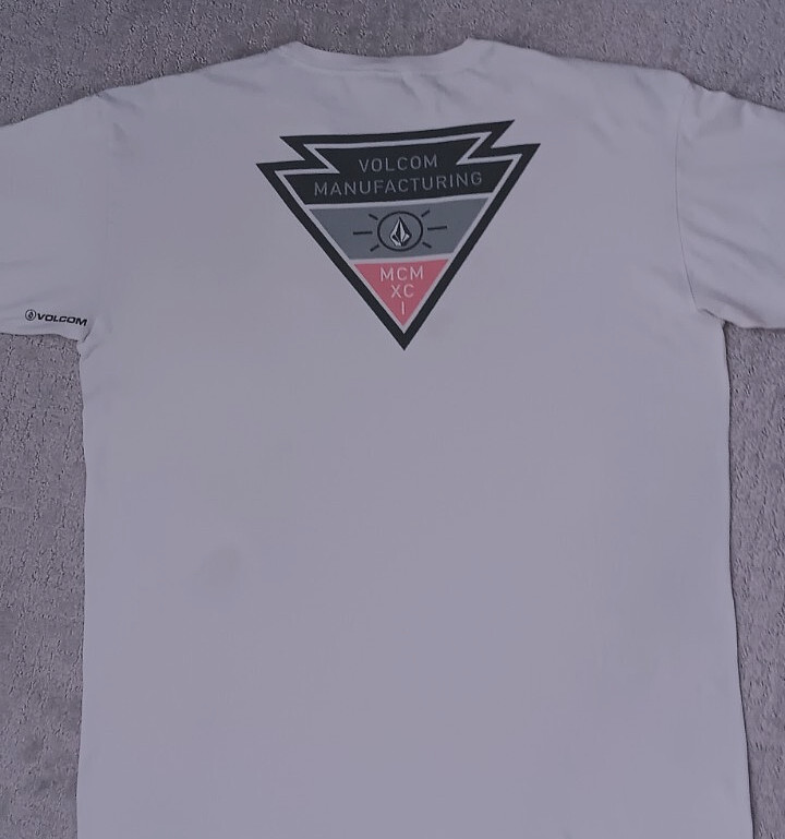 Volcom Manufacturing Front Pocket T Shirt _ Size XL_ discoloration as shown
