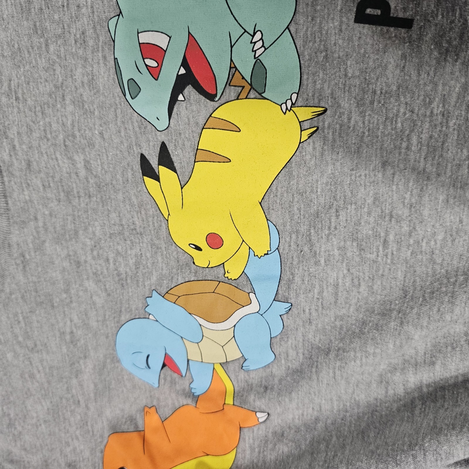 Pokémon T-Shirt Adults L Gray Graphic Pikachu Charmander Print See Measurements