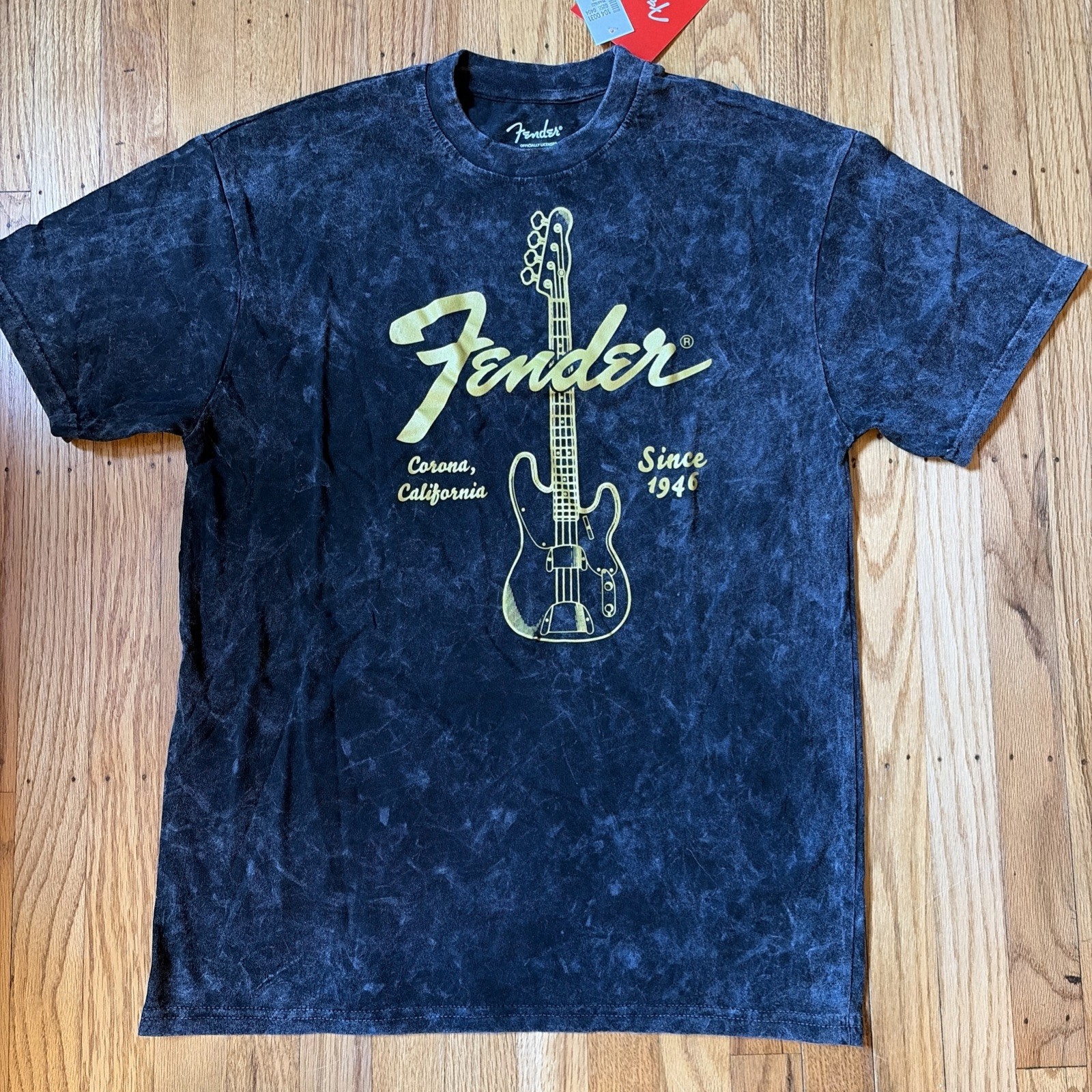 Fender Tshirt Medium Men’s Corona, California