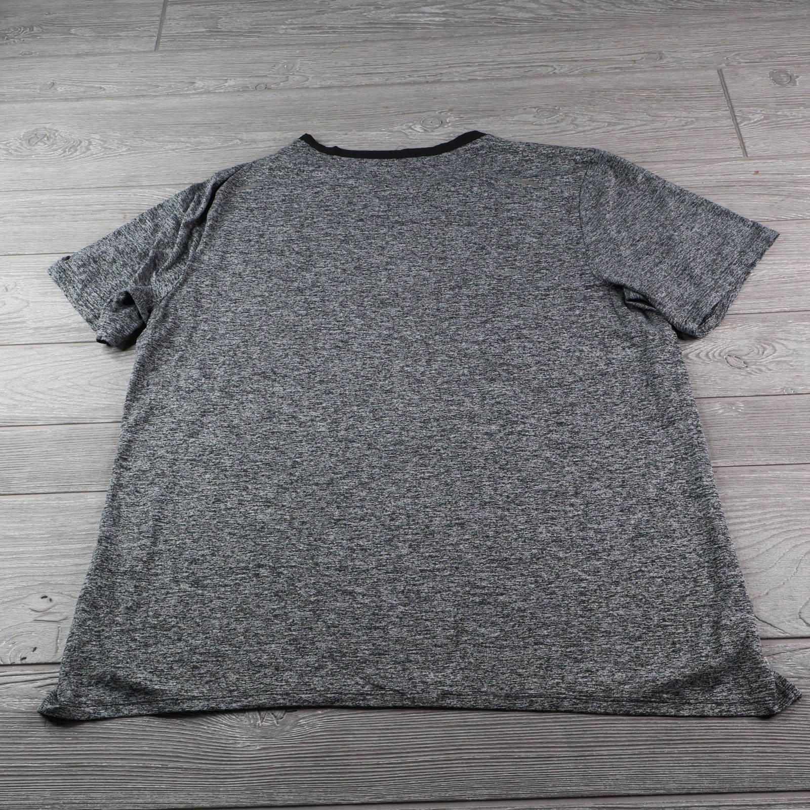 Nike Rise 365 Men’s Dri-FIT Short-Sleeve Running Top Size Large T Shirt Tee