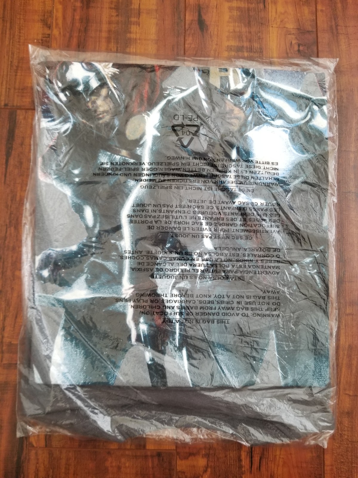 2009 Marvel Mad Engine Captain America Avengers Grey T-Shirt – Men’s XL – NEW