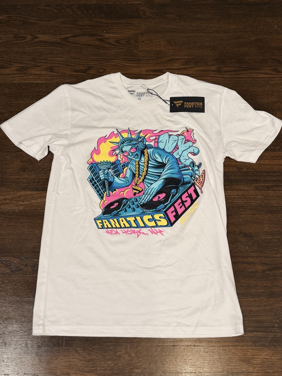 Fanatics Fest 2026 NYC Tee T-Shirt Size Medium Mens NYCFF Sold Out Event 🔥🔥🔥