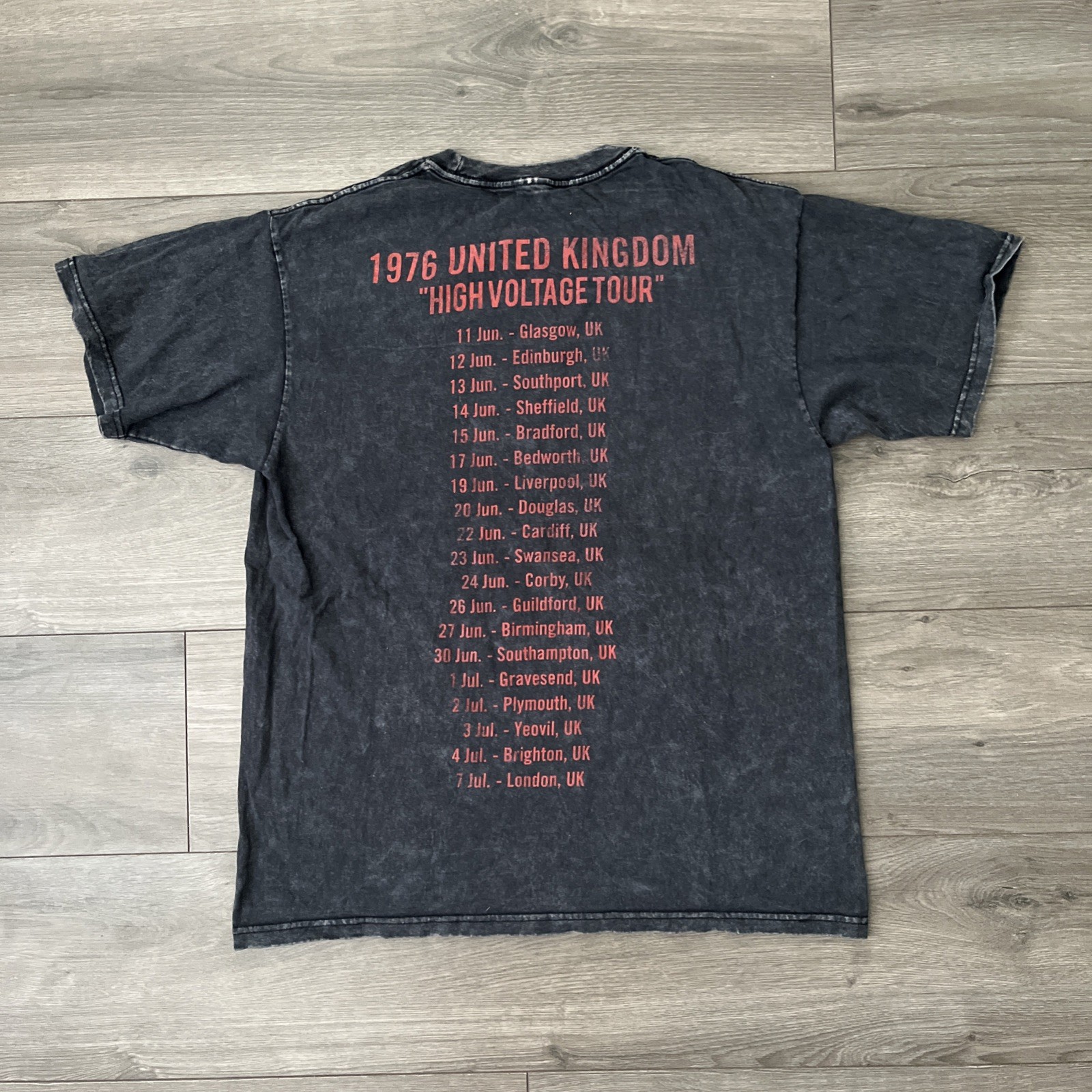 AC/DC High Voltage Tour T Shirt Mens M Black Short Sleeve