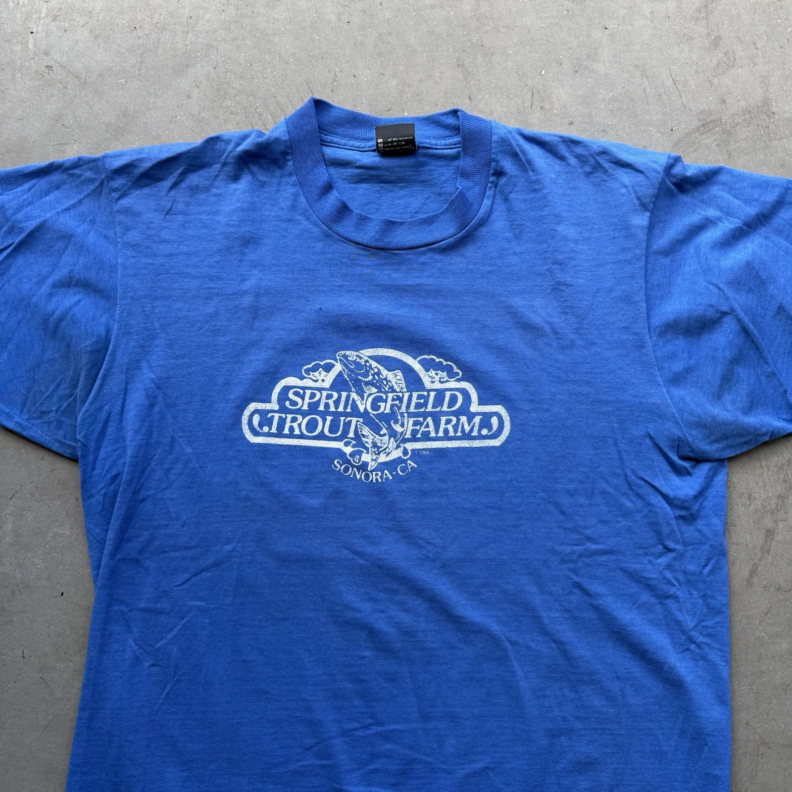 Vintage 80s Mens XL Springfield Trout Farm Logo Graphic Shirt USA Made Blue