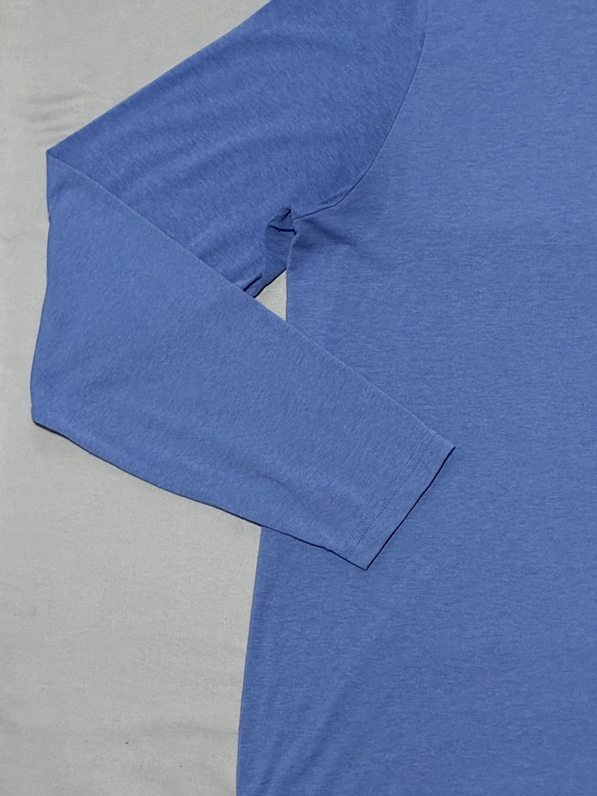 Orvis Shirt Mens XL Blue Long Sleeve Manchester Vermont Logo Graphic Tee Tagless