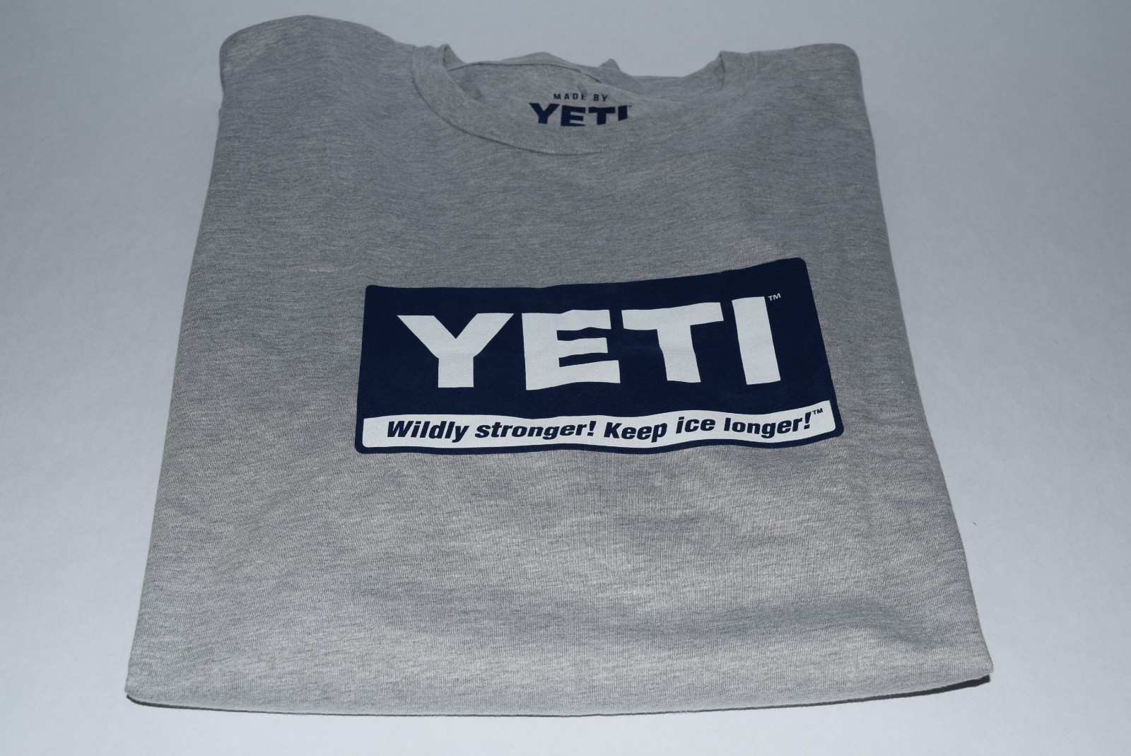 NEW Mens YETI Crew Short Sleeve Top Shirt sz XXL Cotton Blend Gray Blue Logo