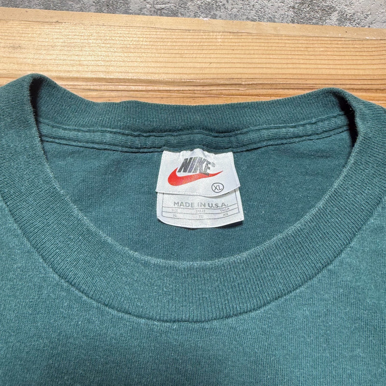 Vintage 90s Nike Box Swoosh Logo Sportswear Athletic Graphic T-Shirt USA – XL