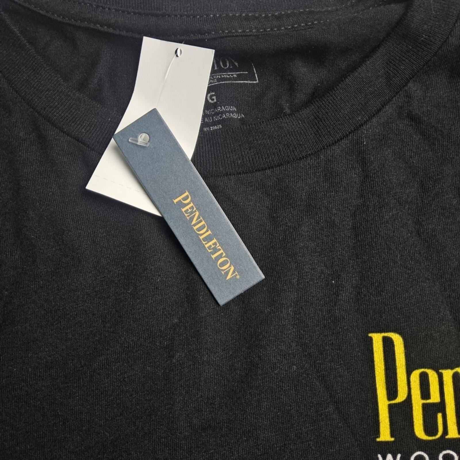 Pendleton Woolen Mills Buffalo Graphic T-Shirt Men’s Large NWT Black Cotton Tee