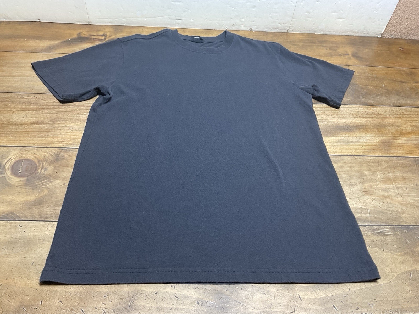 Filson T Shirt Mens Size Medium Solid Black Tee Short Sleeve Heavy Crewneck USA