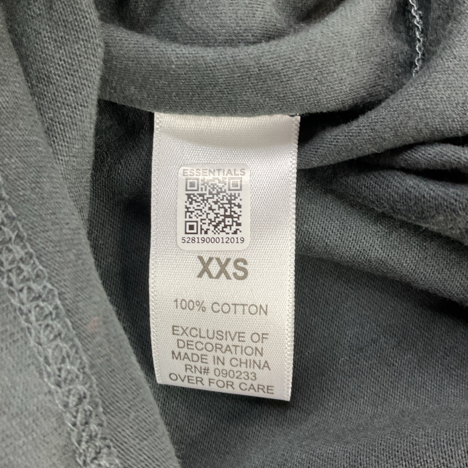 Fear Of God Essentials T-Shirt Sz 2XS Reflective Logo Boxy Tee Oversized Black