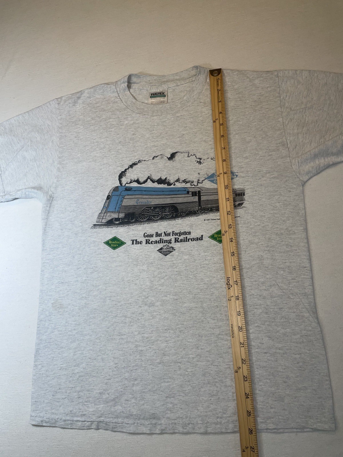 Vintage 90s Reading Railroad Lines Trains T-Shirt Size M Crusader Graphic Print