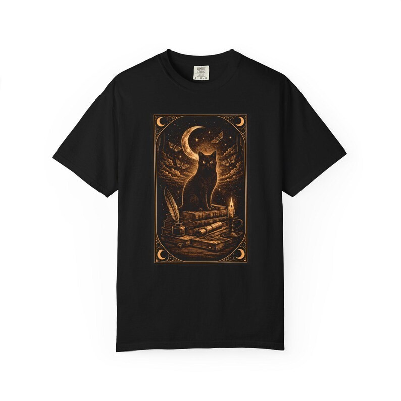 Gothic Mystic Black Cat Tarot T-shirt | Witchy Dark Academia Dark