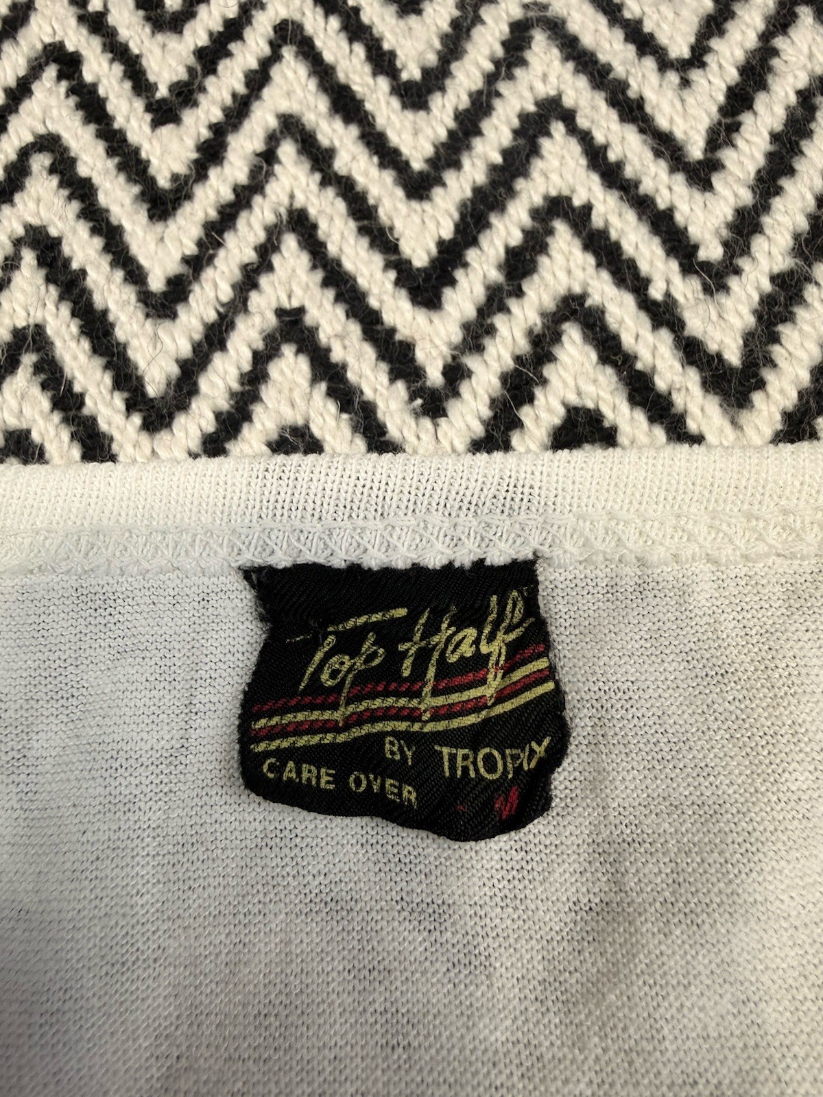 VTG 80s Tropix MENS MEDIUM ‘Surf USA’ Truck Sleeveless Retro Shirt Top Half USA