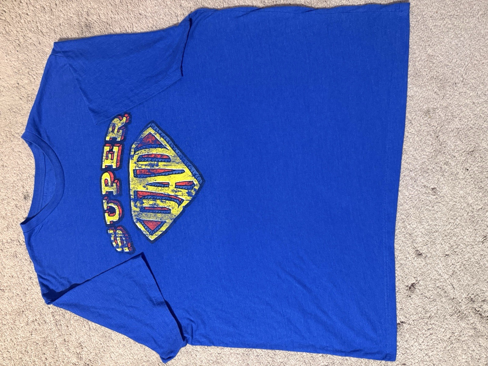 Super Dad Graphic Tshirt Men 2XL Blue distressed super hero fathers Day gildan