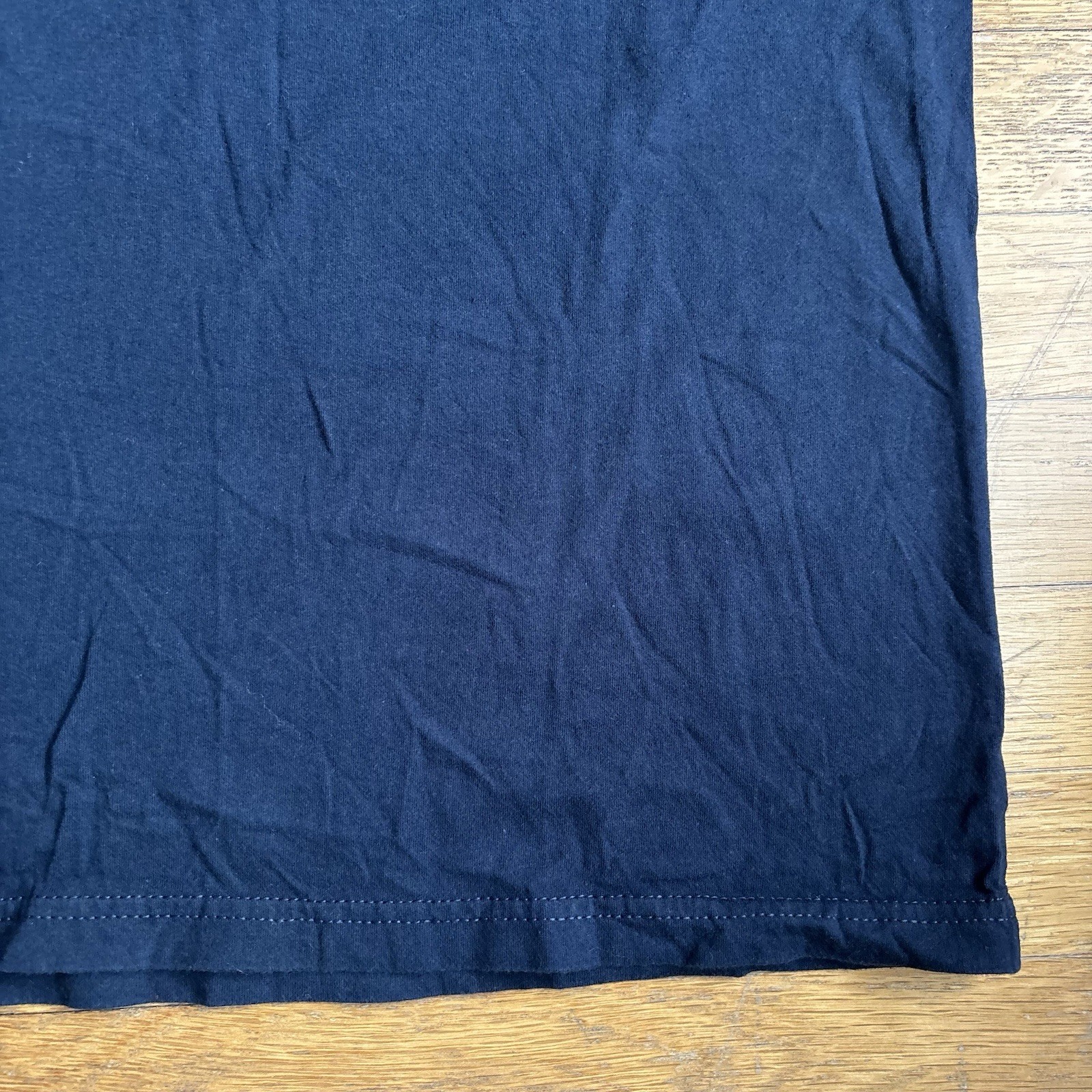 Pendleton Men’s M Woolen Mills Graphic T-Shirt Navy Blue Aztec Tribal Graphic