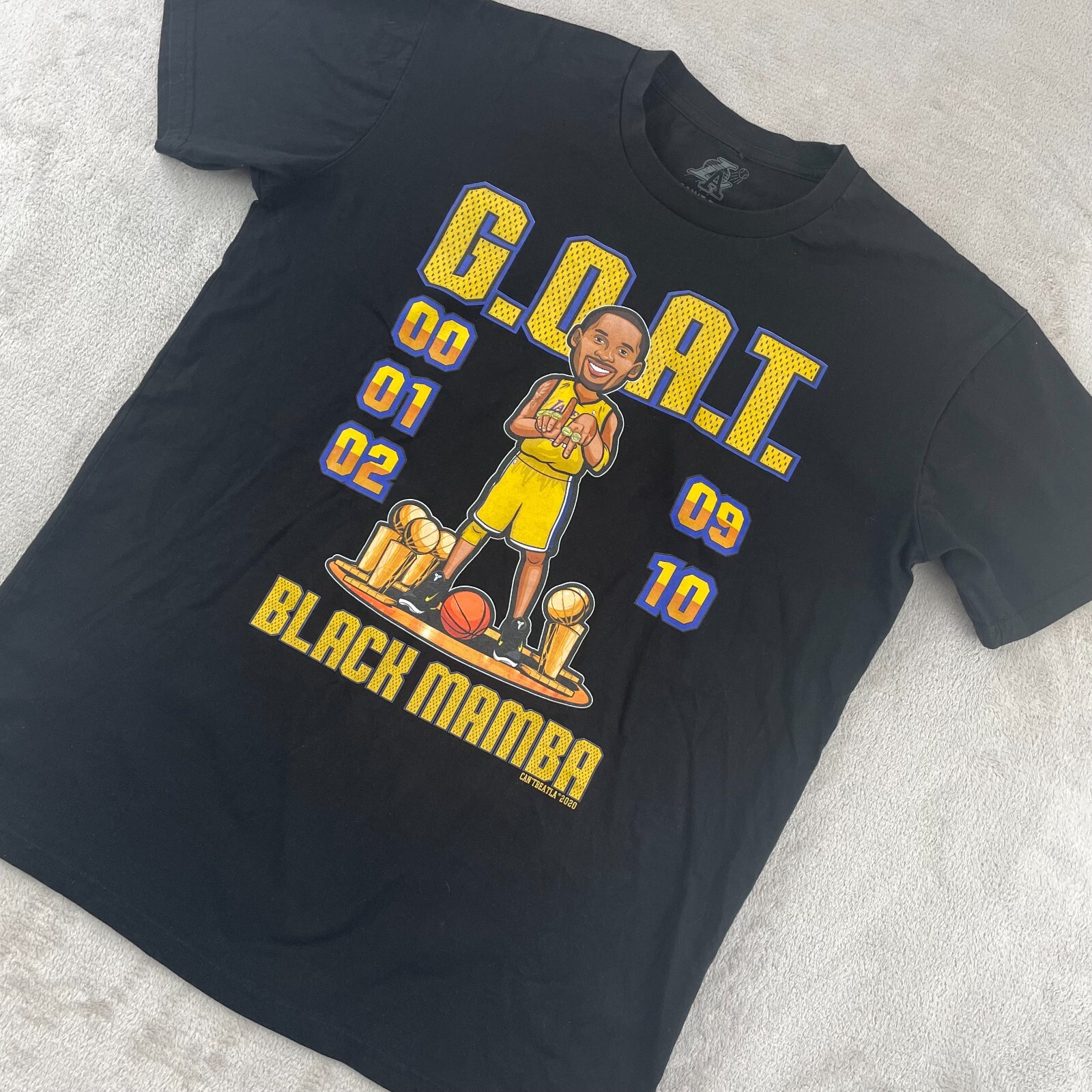 Kobe Bryant Black Mamba GOAT T Shirt Large Championships 00 01 02 09 10 Lakers