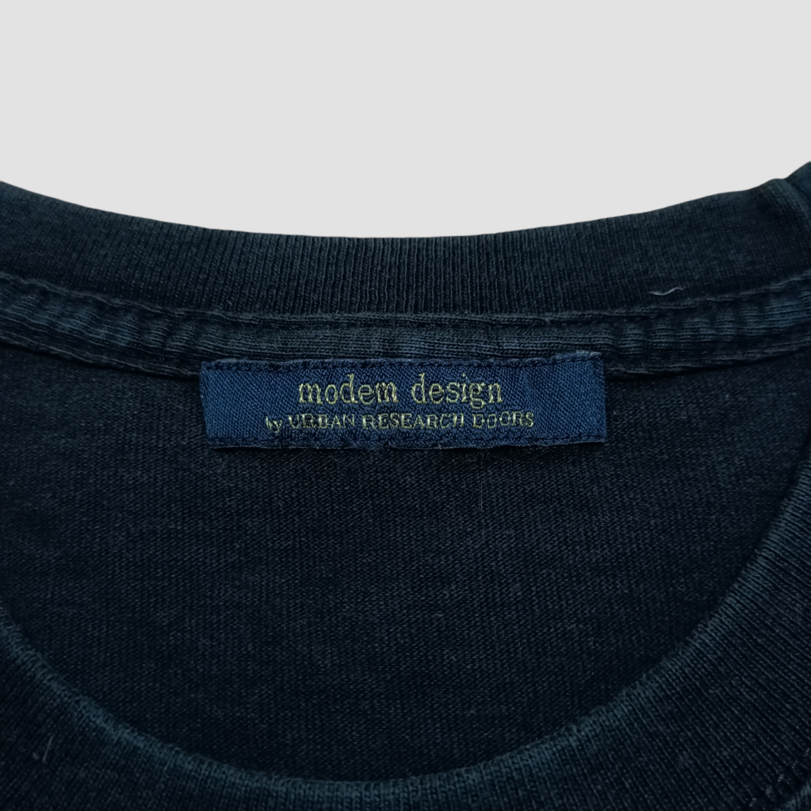 Berserk – Behelit Addiction modem design by URBAN RESEARCH DOORS Anime T-shirt