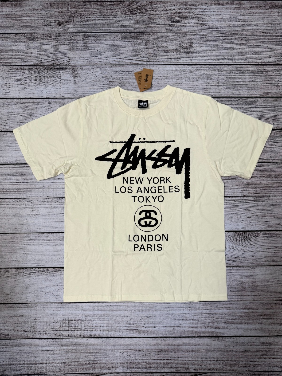 NEW Stussy World Tour T-shirt White Size S,M,L FREE SHIPPING