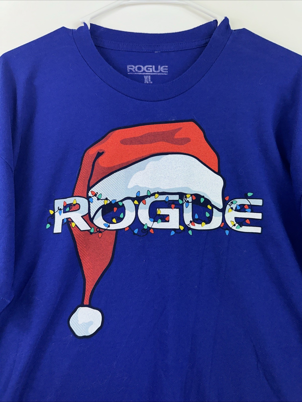 Rogue Fitness Men’s XL Blue Santa Hat Made in USA S/S Cotton T-shirt