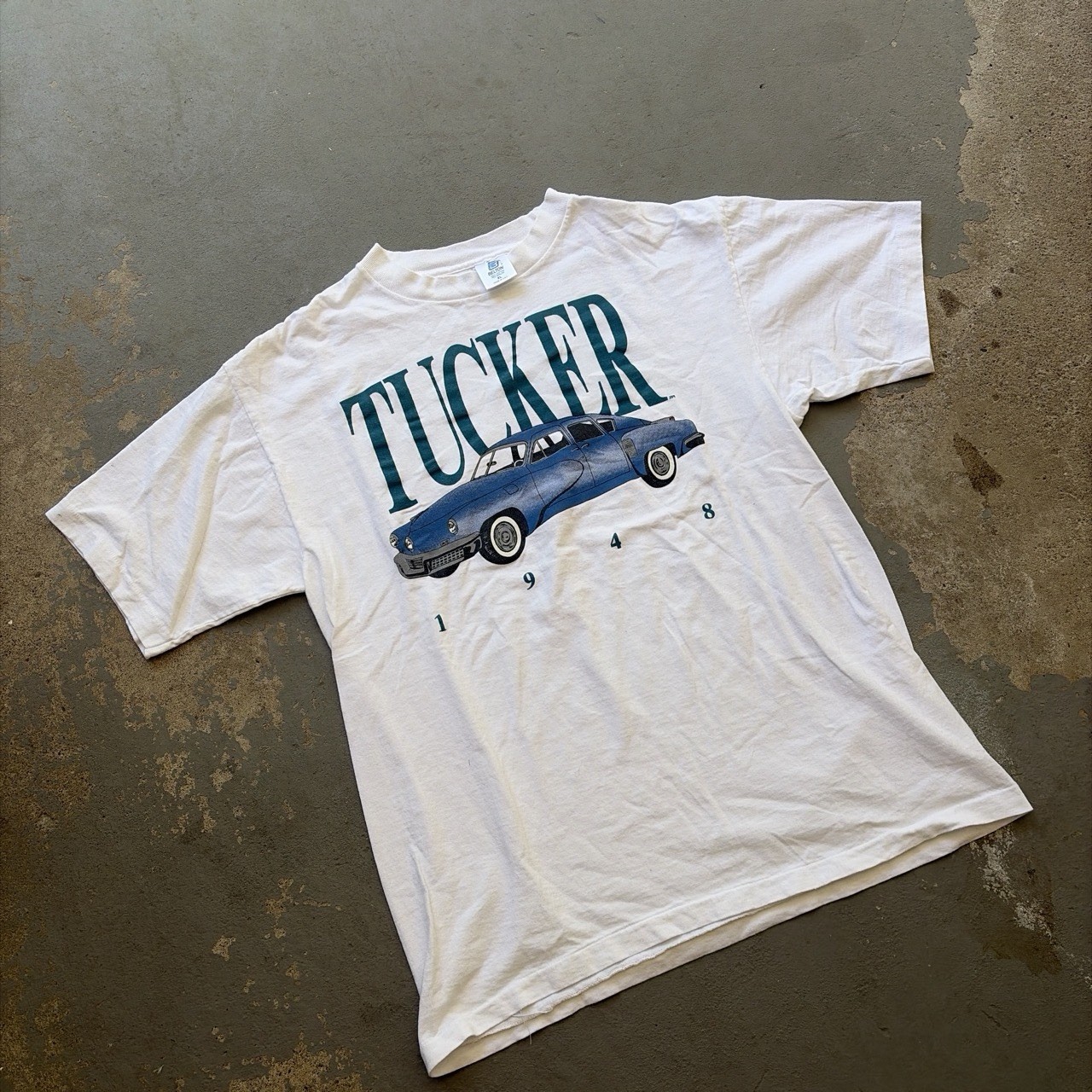 Vintage 90’s The Tucker Car – graphic T – shirt – size XL – single stitch