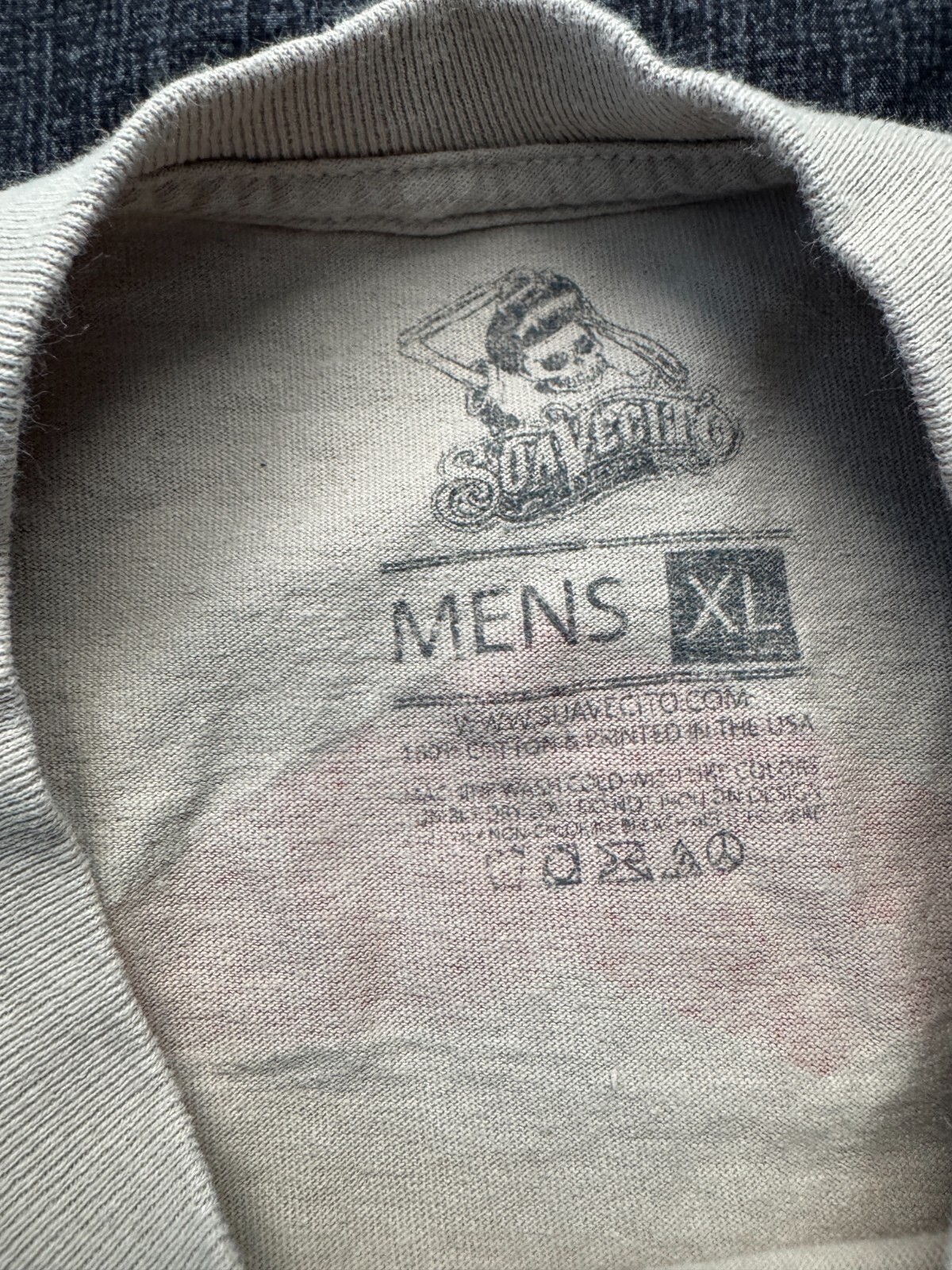 Suavecito Haircare Brand Shirt Men’s Size XL Beige/Red Double-Sided Graphic Tee