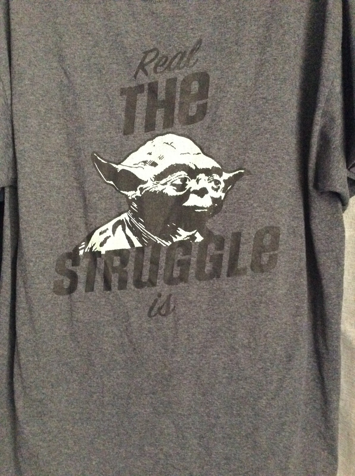 Men’s Sz XL Star Wars T-Shirts Yoda Chewbacca Graphic Black Grey t- shirts 2pcs