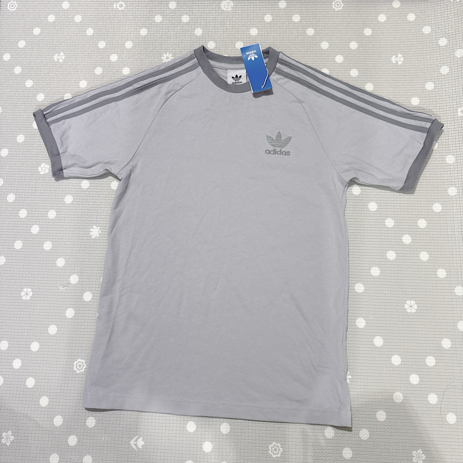 ADIDAS ORIGINALS 3-STRIPES CALIFORNIA TREFOIL SHIRT ~men SIZE S #JN7016 (B)