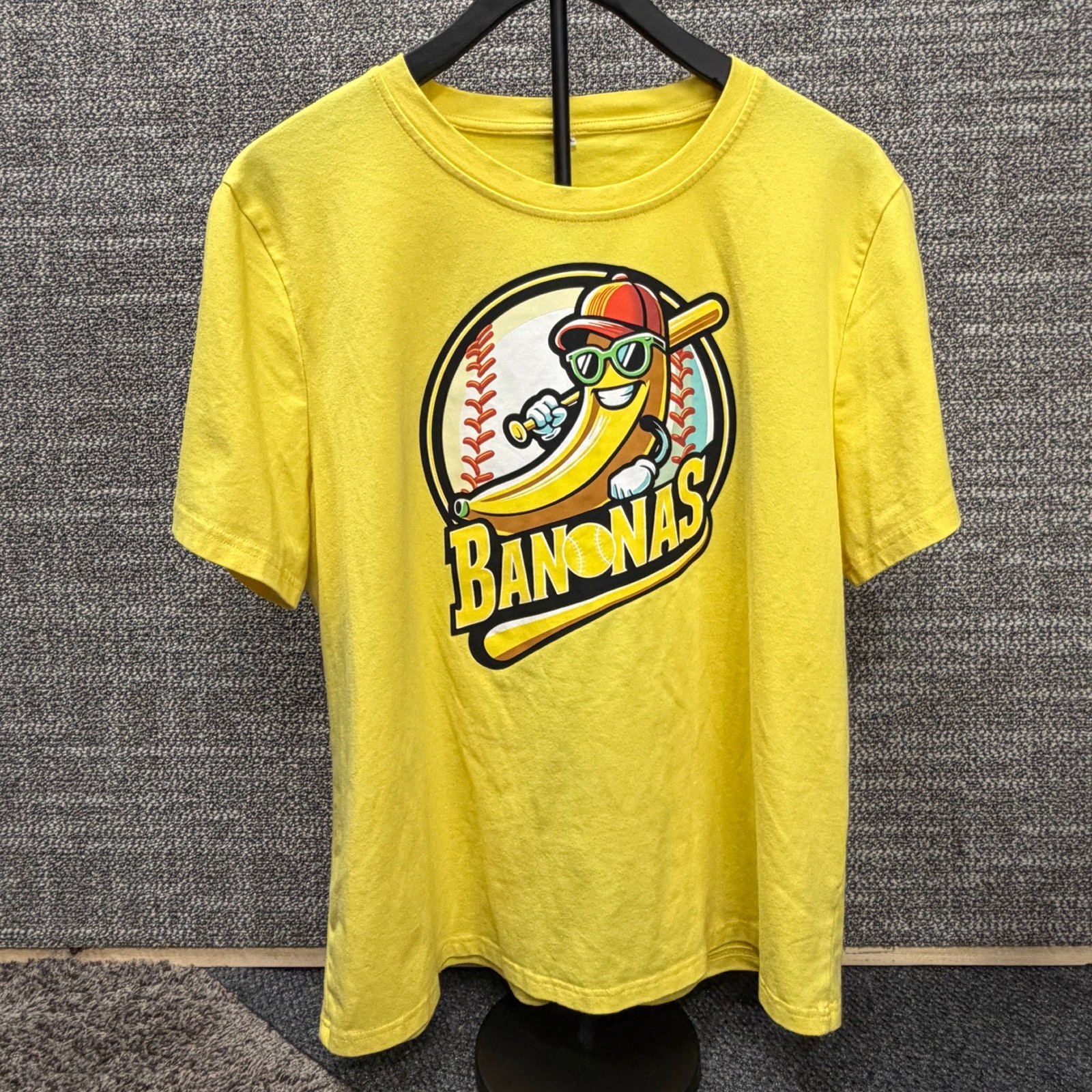 Savannah Bananas Baseball Graphic Tee Yellow Short Sleeve Shirt Mens 2XL