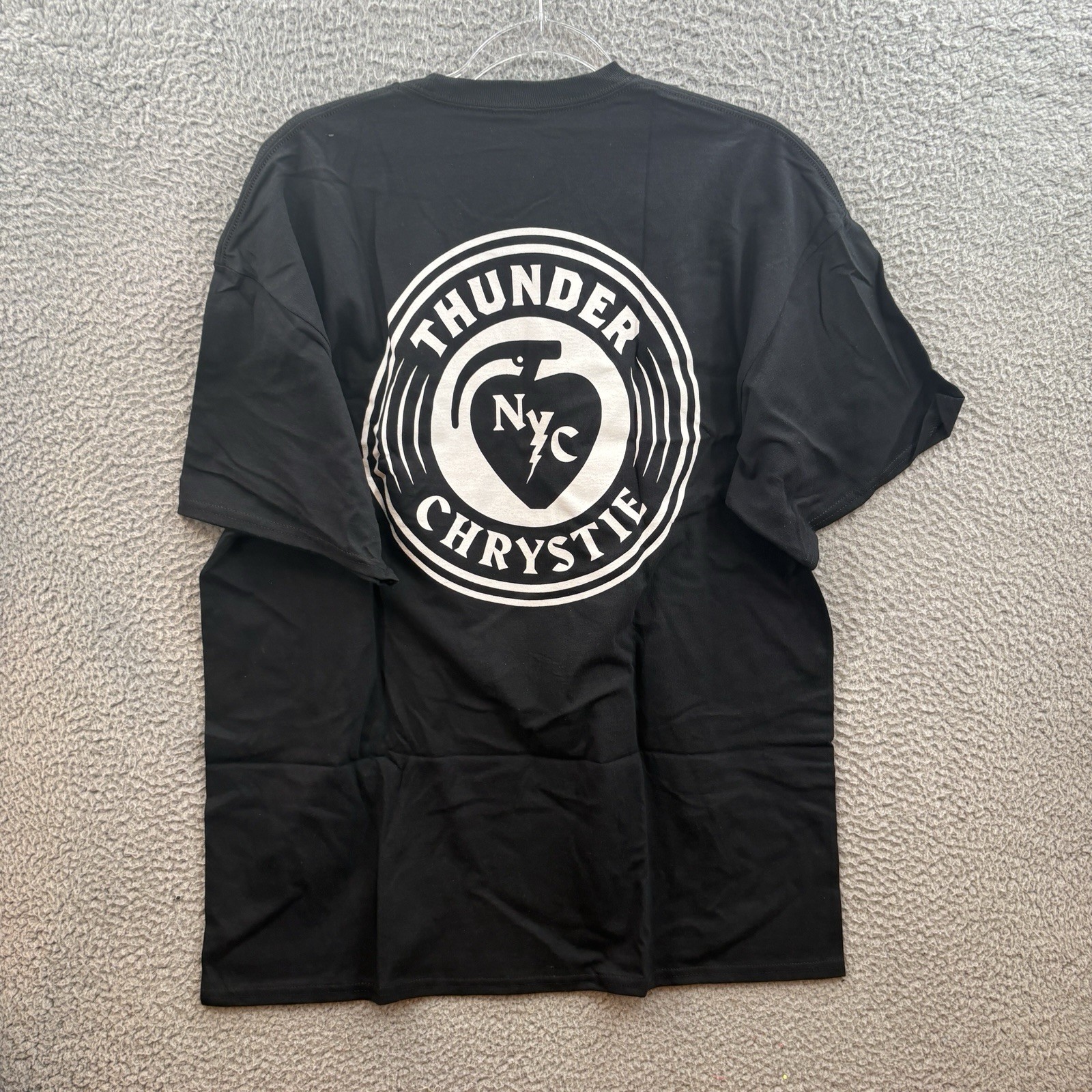 Thunder Trucks Shirt Mens XL Black White Grenade Heart Skateboard Logo Chrystie