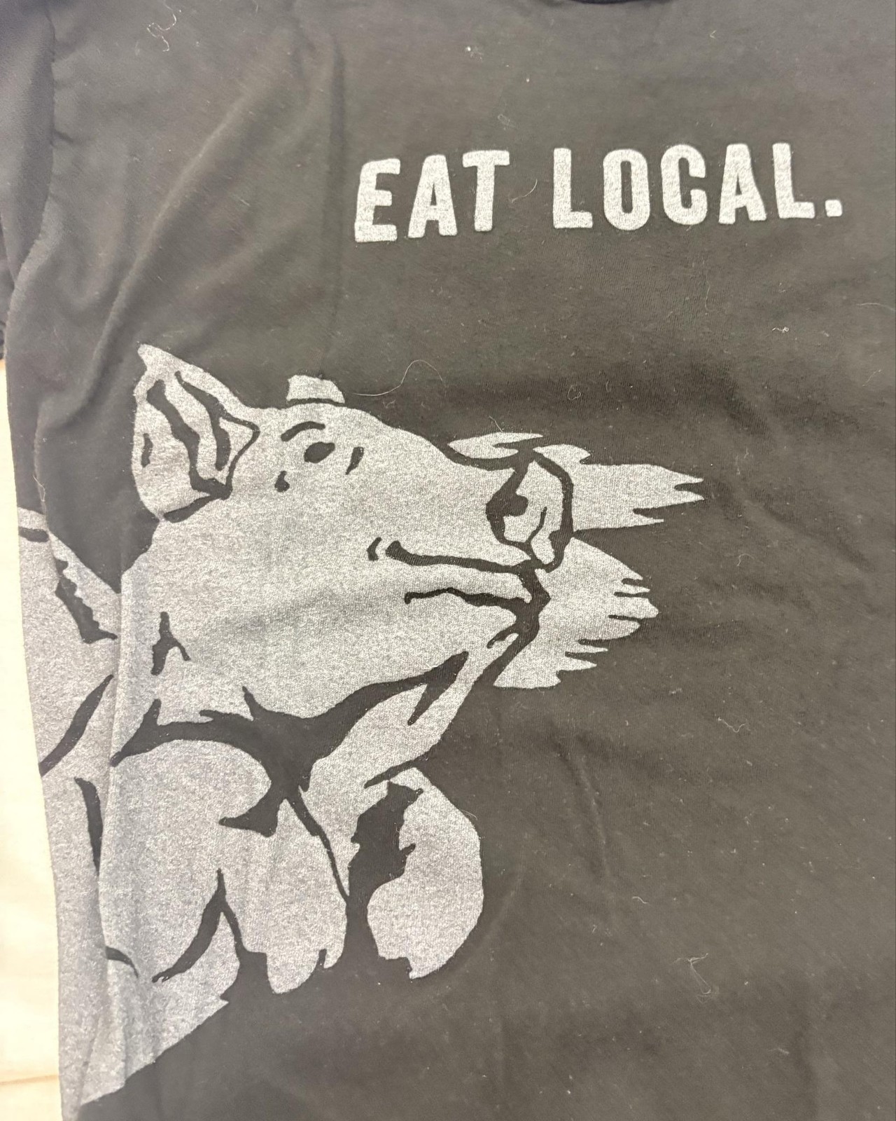 17th St BBQ Eat Local Shirt Mens Small Black Graphic Tee T-Shirt District