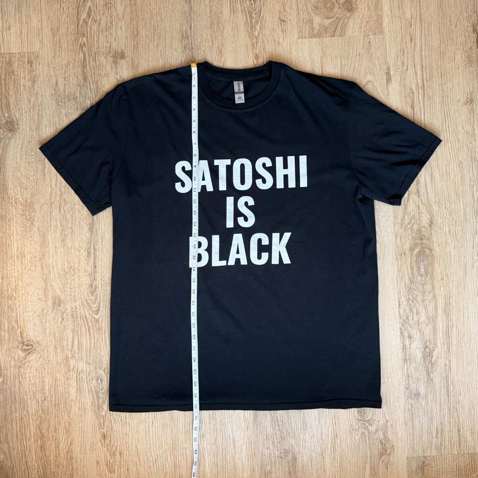 Gildan Softstyle “SATOSHI IS BLACK” Bitcoin Graphic Tee SATOSHI Nakamoto XL