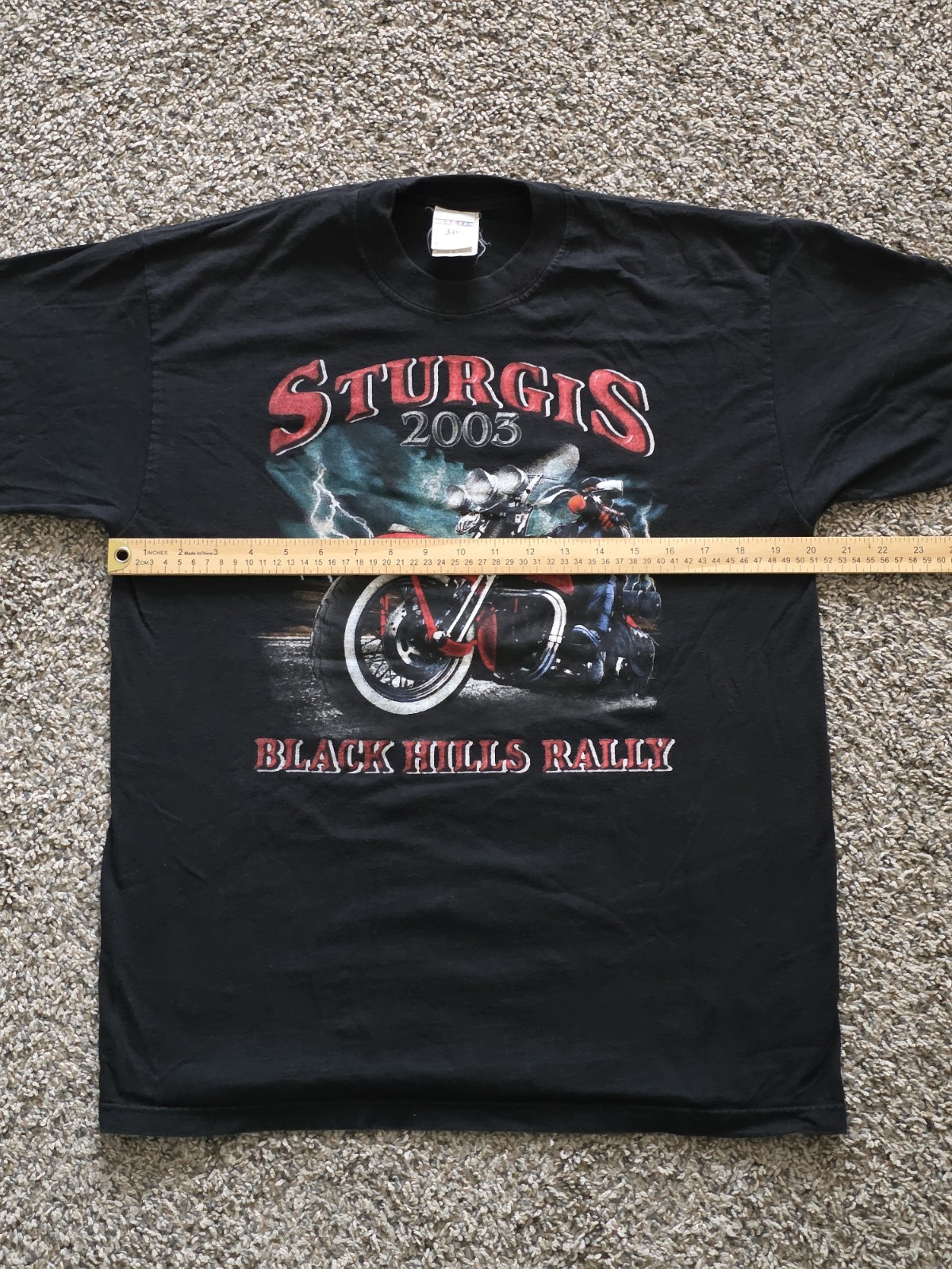 Vintage 2002 SturgisBlack Hills Rally T-Shirt M South Dakota USA Harley Davidson
