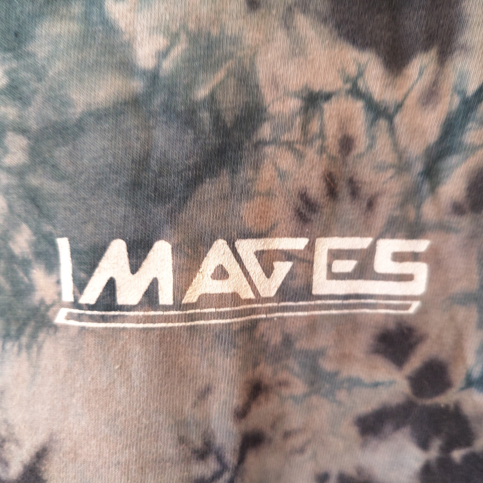 “IMAGES” 80s tie-dye rasta wear jamaica shirt paper thin deadstock crumple style
