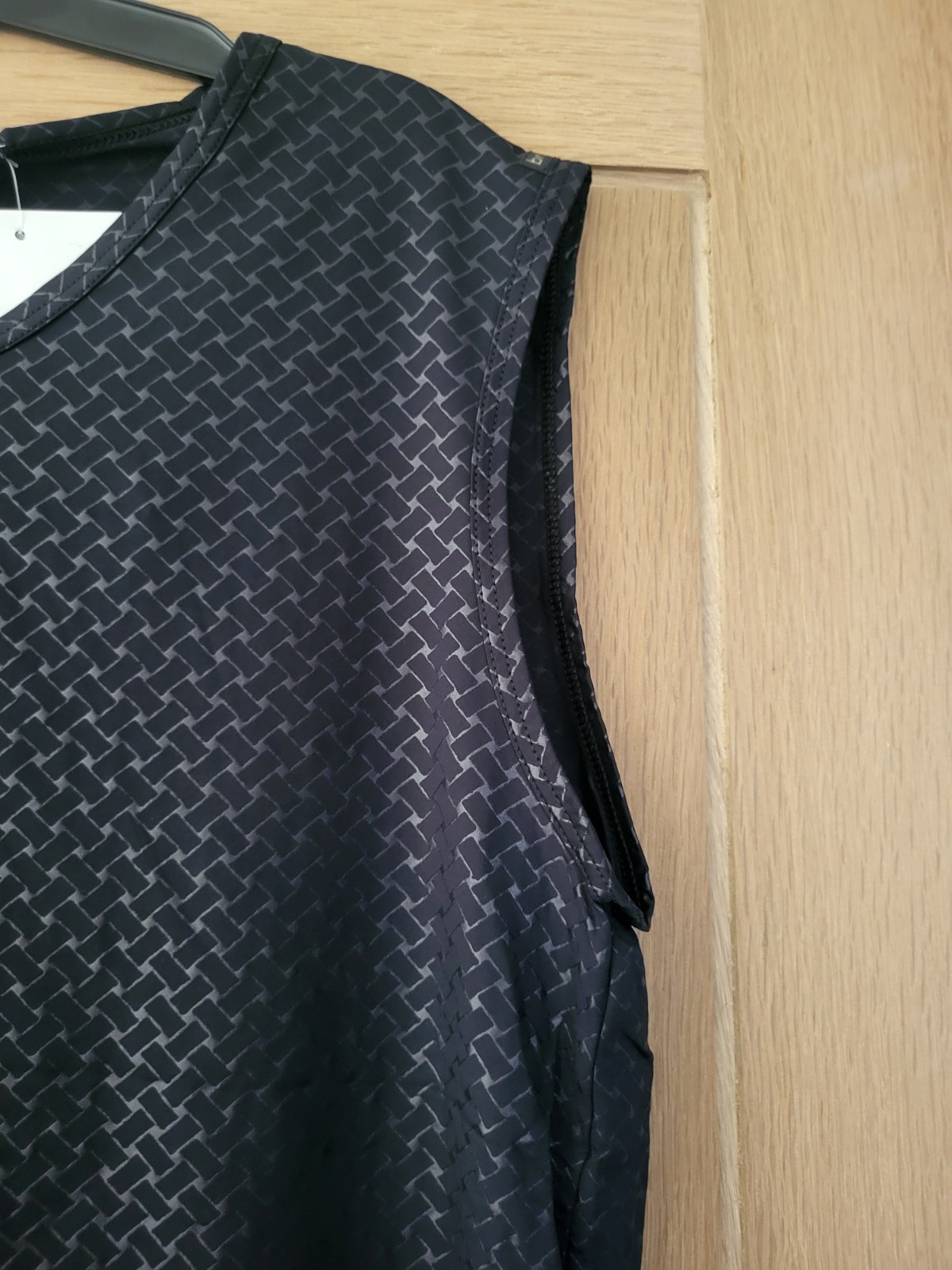 Bruno Banani Poseidon Men Black Shine Tank Top – Size Medium – NWT