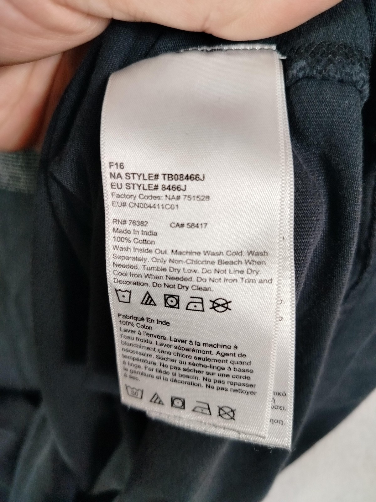 Timberland Shirt Mens 2XL Lot 2 Gray Black Tree Logo Graphic Tee Tagless Organic