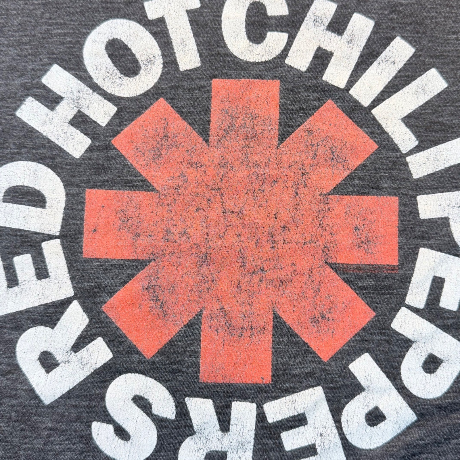 Red Hot Chili Peppers T Shirt Mens 2XL Gray Distressed Logo Graphic Band Tee