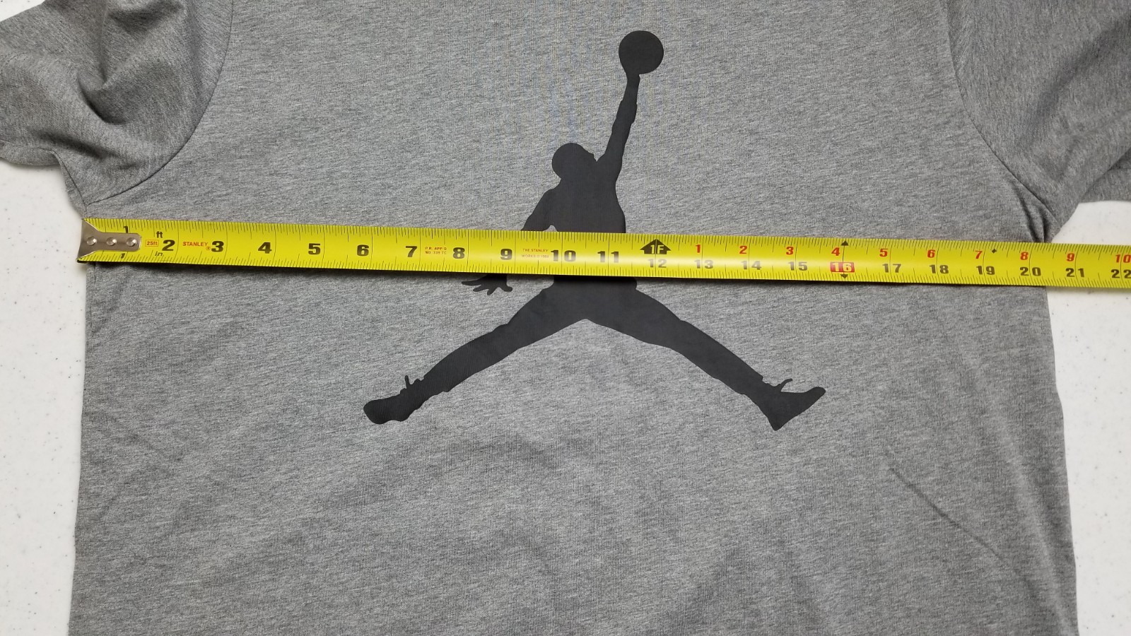 JORDAN JUMPMAN BASKETBALL OUTFIT SHIRT + SHORTS GREY BLACK RARE (SIZE MEDIUM)