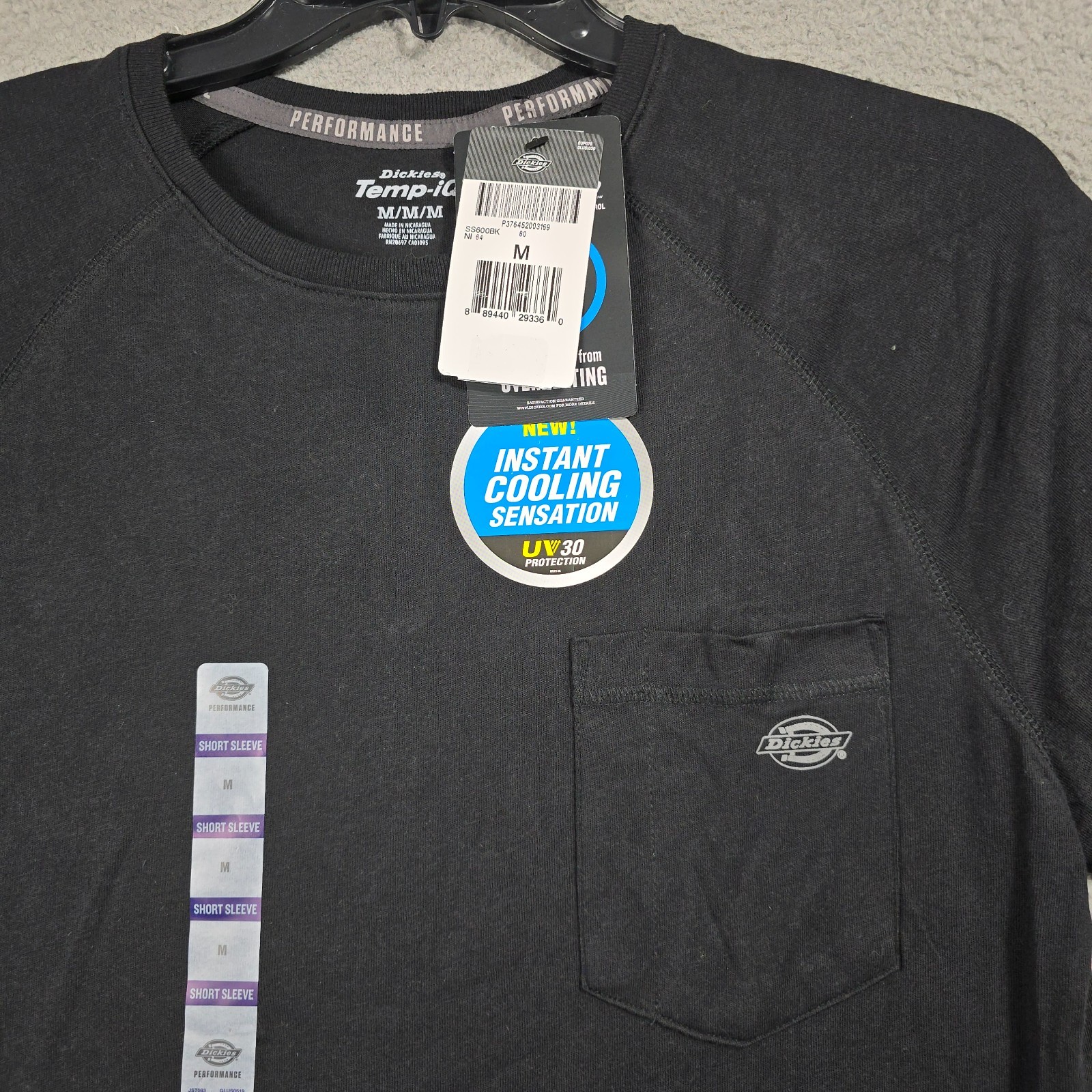 DICKIES Cooling Shirt Mens Medium Black Pocket Lightweight Work Fast Dry NWT B