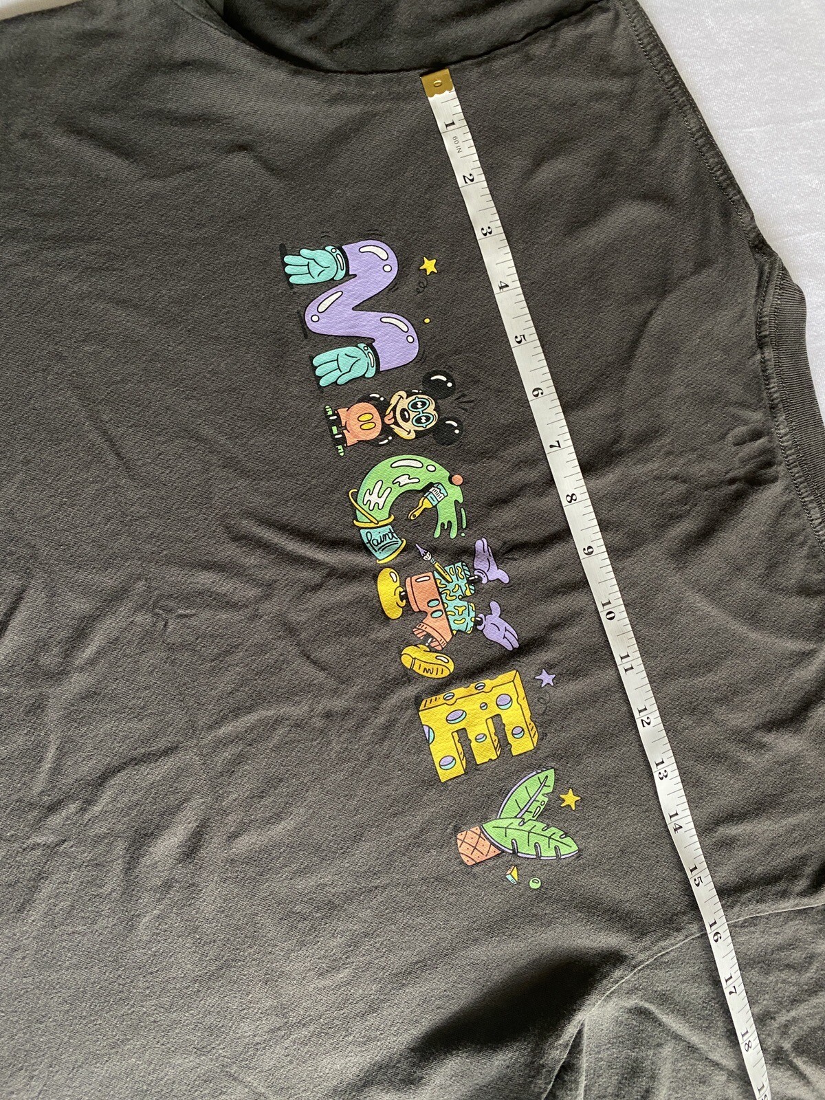 Uniqlo X Steve Harrington Mickey & Friends UT – USED Medium 08 Dark Gray