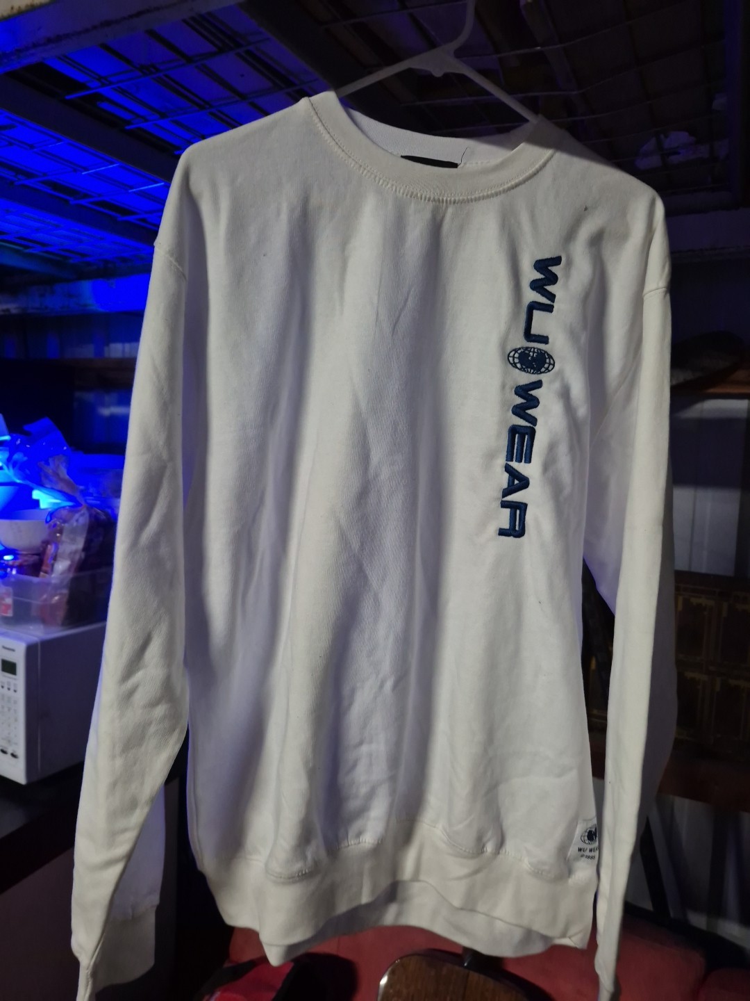 Wu Wear White OG crewneck Medium NWOT (WH3)