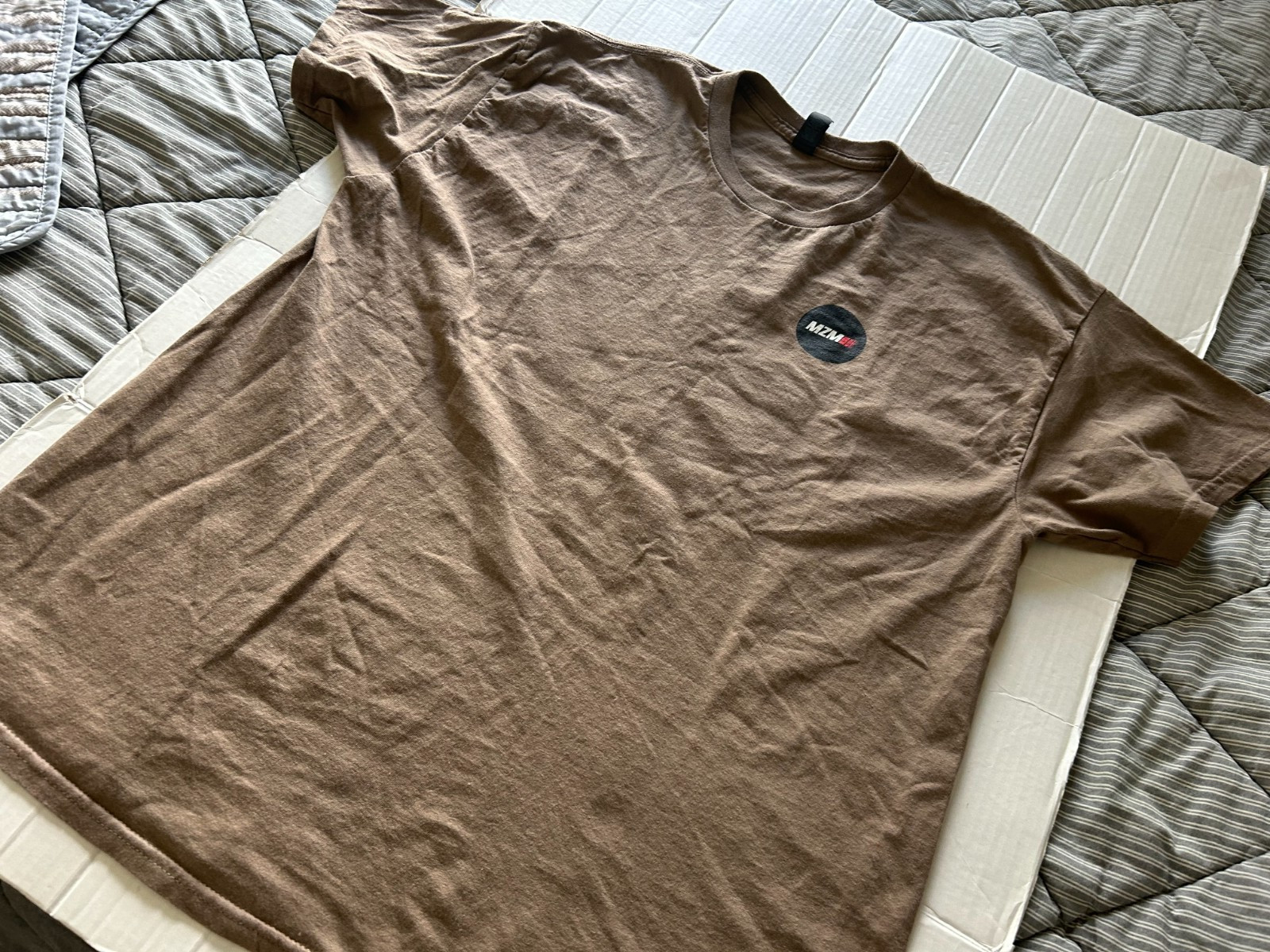 AUDI QUATTRO MZM SIZE XL BRN SHORT SLEEVE T-SHIRT. SEE DESCRIPTION