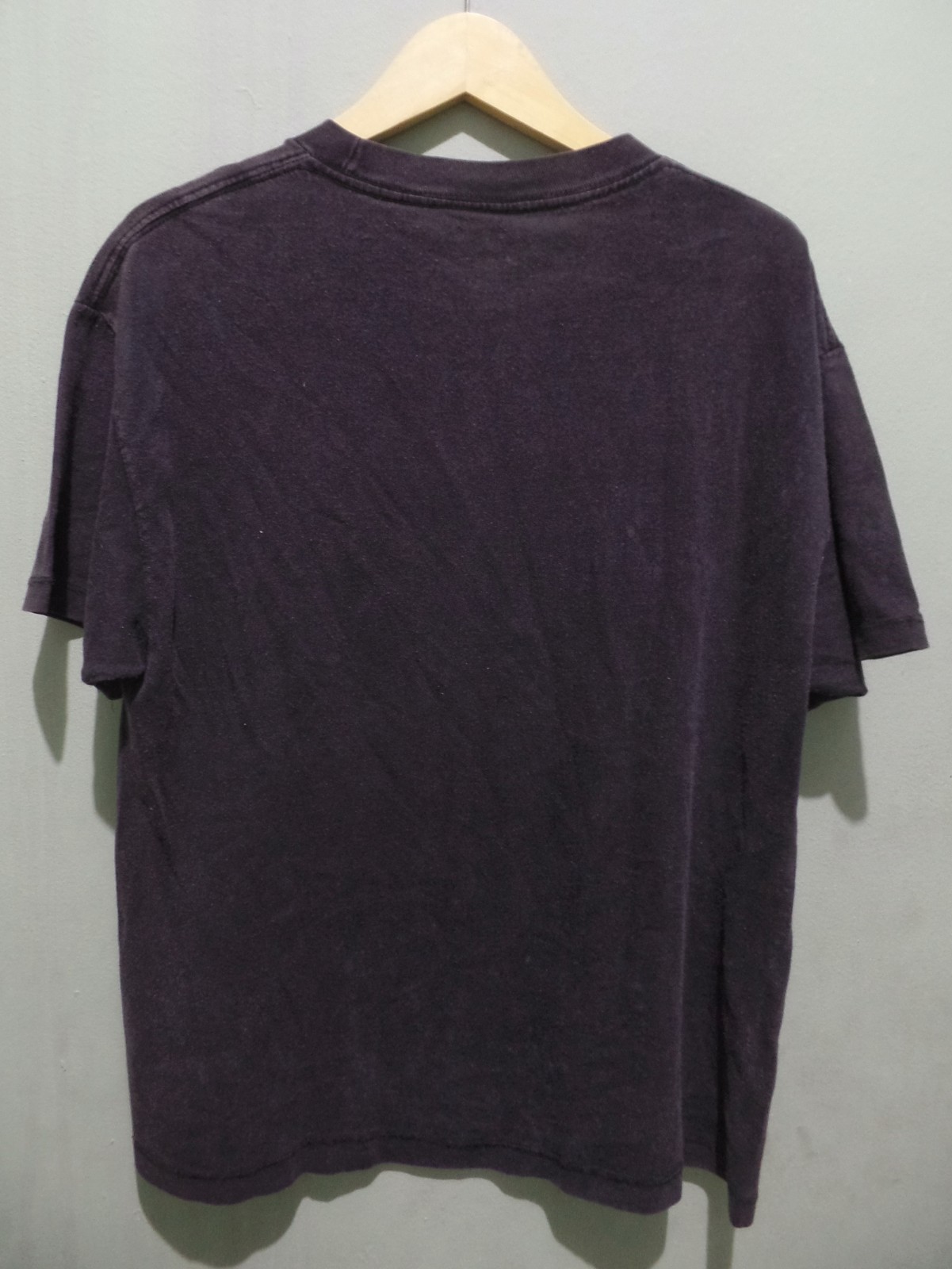 Rihanna t shirt